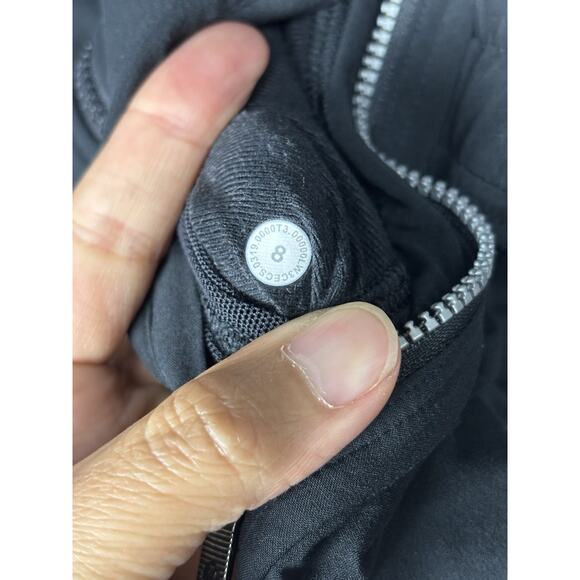 Lululemon Women Sights Seen Jacket Sz 8 Lightweight Woven Sweatwicking Black - Picture 10 of 10